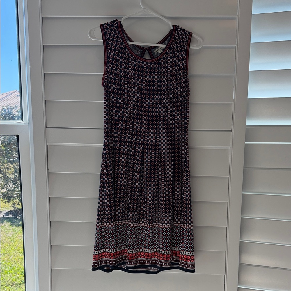 Max Studio Black and Red Geometric Midi Dress